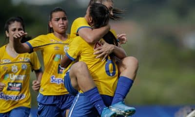 AVAÍ KINDERMANN 2 X 0 FOZ CATARATAS BRASILEIRO SUB-18 FUTEBOL FEMININO