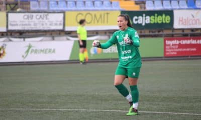A goleira Aline Reis estreou com vitória em 2021. Camisa 13 do Granadilla Tenerife ganhou com facilidade do lanterna Deportivo La Coruña, por 4 a 1, em jogo válido pela 14ª rodada da Liga Espanhola, a Primeira Iberdrola. Com o triunfo como mandante, atuando no estádio La Palmera, o time da brasileira dorme na vice-liderança nesta terça-feira (5), com 30 pontos, mesma pontuação do líder Barcelona.