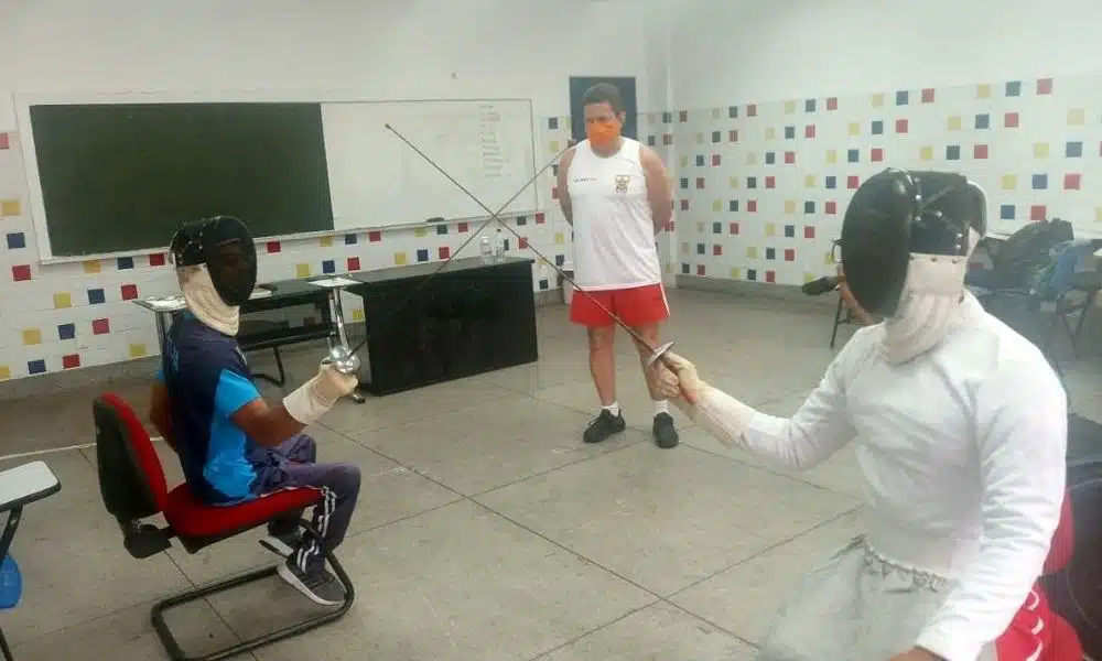 Esgrima é implementada em clubes do Nordeste