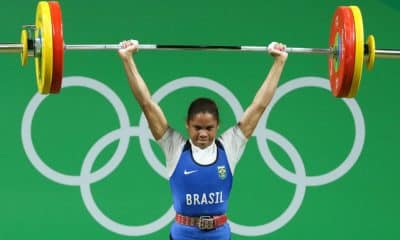 Com a Olimpíada Rio-2016 em seu currículo no levantamento de peso, Rosane Santos, de 33 anos, transformou os momentos de ansiedade durante a pandemia do coronavírus em força para colocar em prática um projeto. A atleta busca vaga nos Jogos de Tóquio, em 2021, que deve ser o último de sua carreira. E ela já pensa no que fará após a aposentadoria, com a inauguração de um centro de treinamento para a modalidade.
