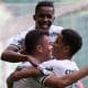 Palmeiras e Athletico-PR abriram a fase de quartas de final da Copa do Brasil Sub-17 nesta terça-feira (5). Em jogo disputado no estádio Allianz Parque, o Verdão saiu de campo com uma pequena vantagem ao bater o Furacão por 3 a 2, gols marcados pelo meio-campista Pedro Lima, os dois primeiros, e pelo zagueiro Michel. O segundo confronto entre os times será no sábado (9), às 14h, no CT do Caju, em Curitiba.