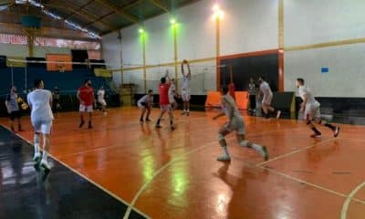 Vila Nova segue preparação para estreia neste sábado (23)