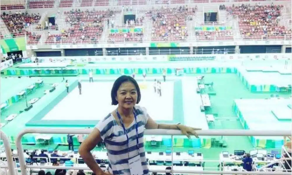 Ex-mesatenista Lyanne Kosaka em evento-teste de Ginástica Artística no Rio de Janeiro em 2016
