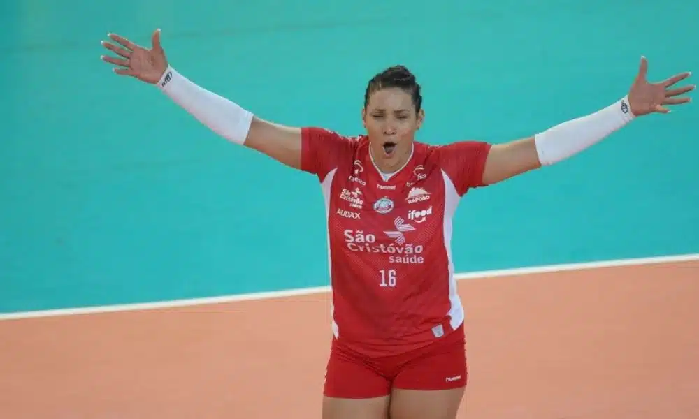 Tandara comemora brasília x osasco superliga feminina