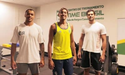 Velocistas da natação brasileira, Breno Correia, Gabriel Santos, Marcelo Chierighini e Pedro Spajari trabalham no CT Time Brasil para seletiva olímpica