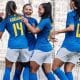 debinha comemora brasil x canadá torneio she believes