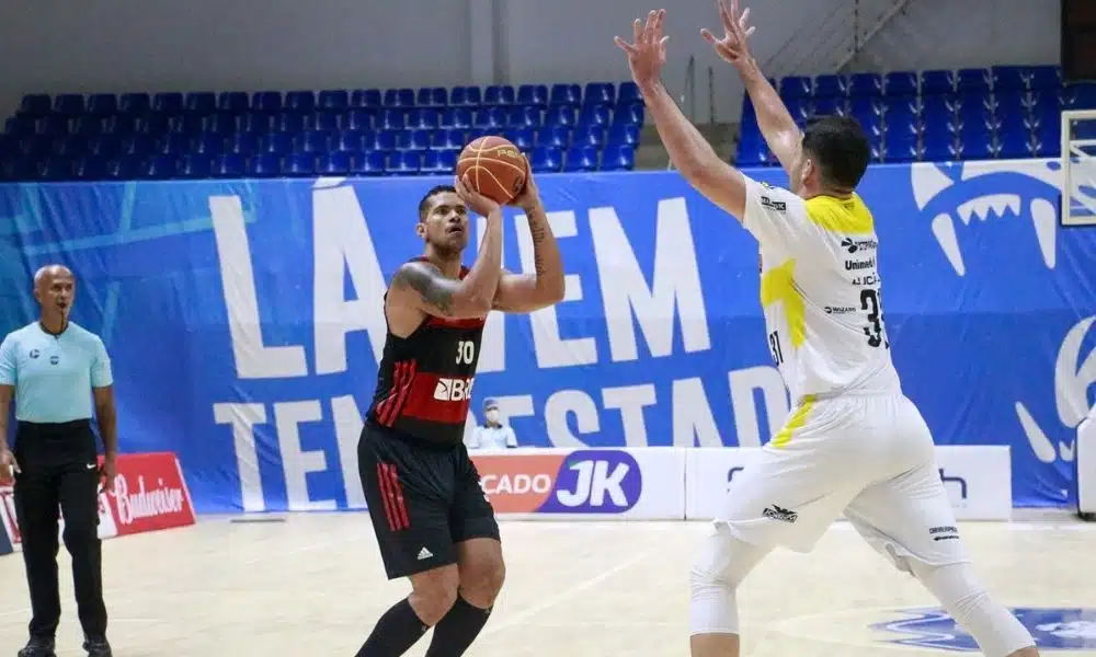 flamengo campo mourão nbb rafael hettsheimer helena petry:crf