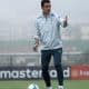 paulo victor gomes técnico da seleção sub-17 de futebol masculino