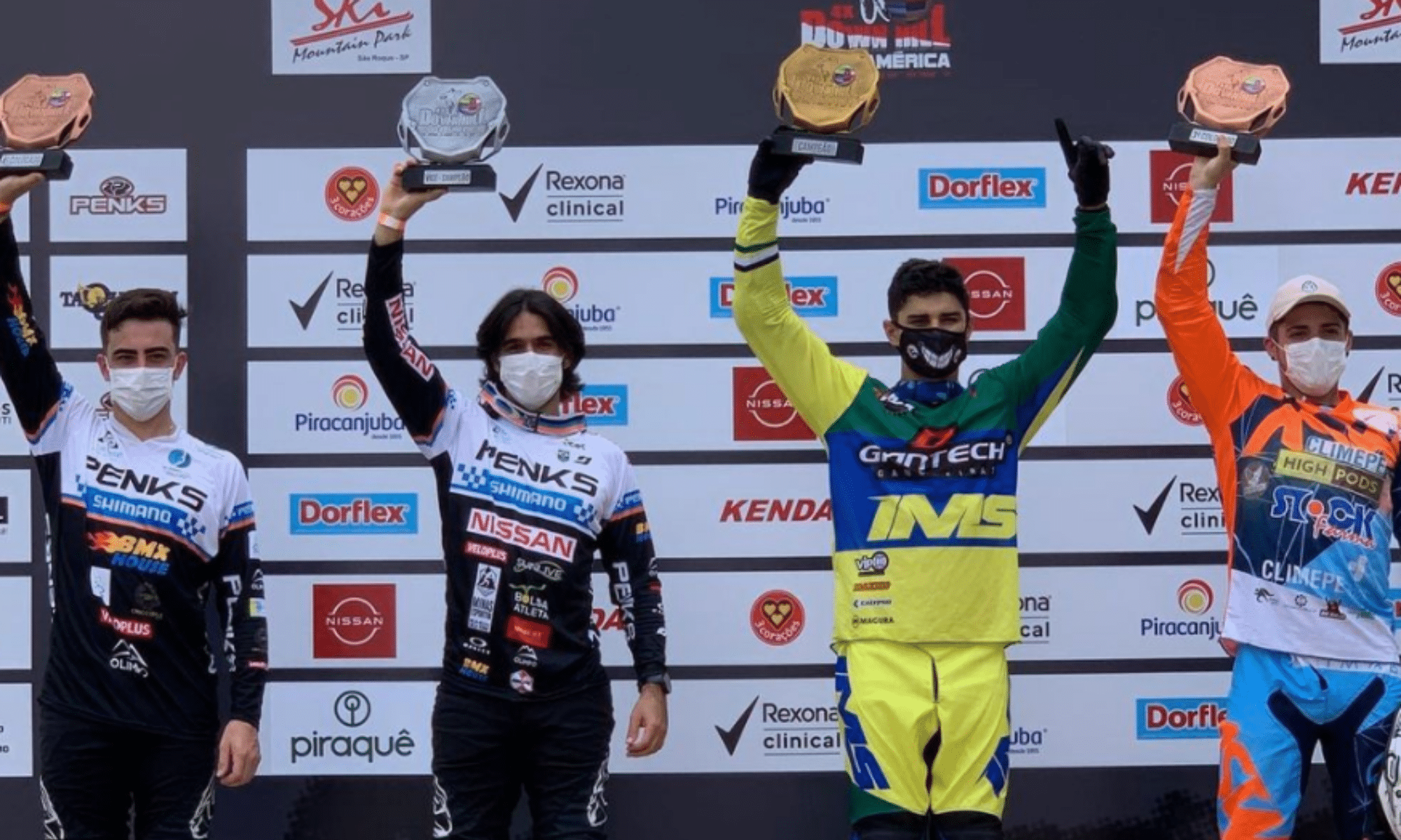 renato rezende pódio downhill