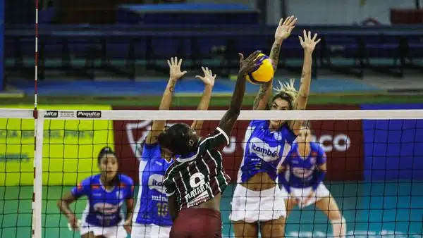 Superliga minas fluminense