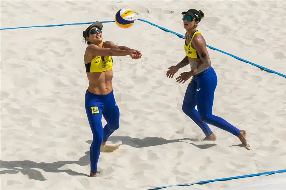 Carol Solberg Bárbara Seixas
