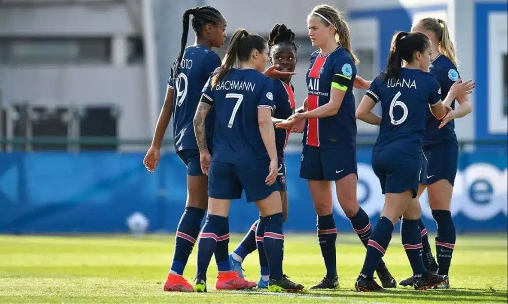 luana psg 5 x 0 sparta praga