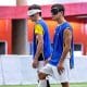 lucas e ricardinho fã e ídolo futebol 5