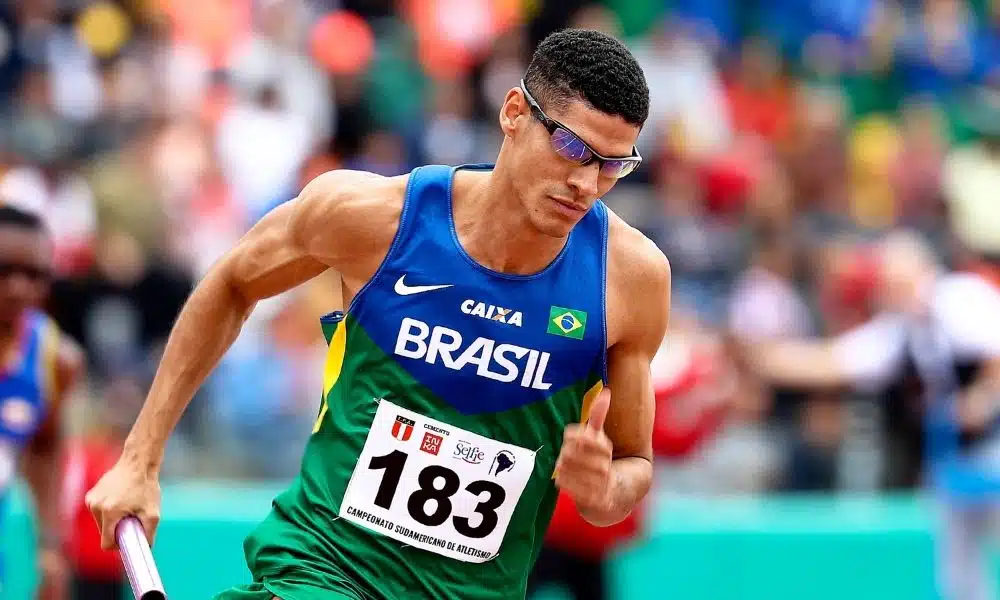 revezamento 4 x 400 m misto