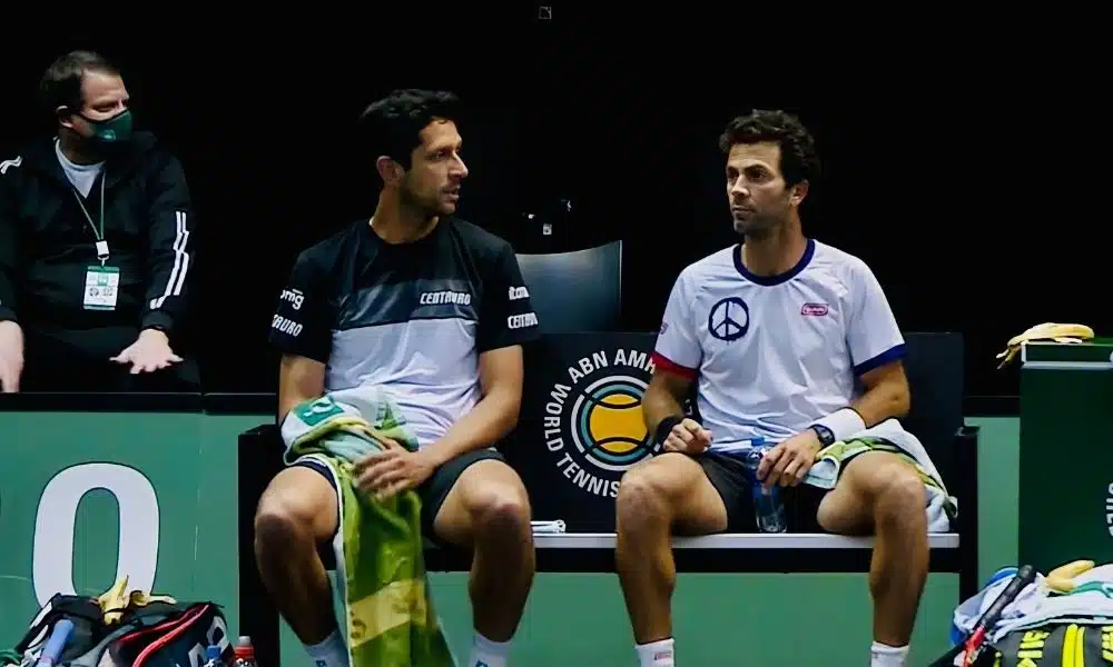 Marcelo Melo e o holandês Jean-Julien Rojer