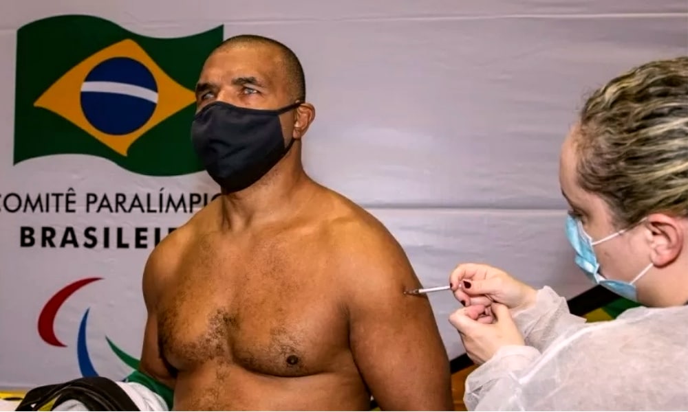 Antônio Tenório - Ana Marcela Cunha - Vacinação - Tóquio-2020