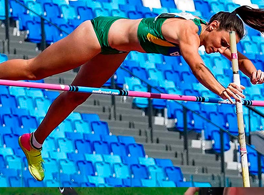 Juliana Campos no Salto com Vara Feminino