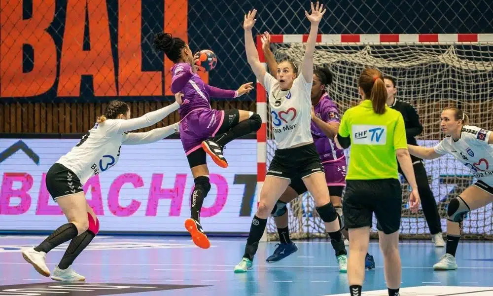 bruna de paula nantes atlantique x minaur baia mare semifinal da champions league de handebol feminino