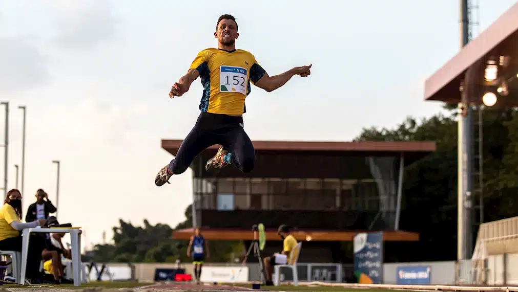 Novato Aser Mateus de Almeida se destacou no último dia da segunda Fase de Treinamento Seletiva de atletismo