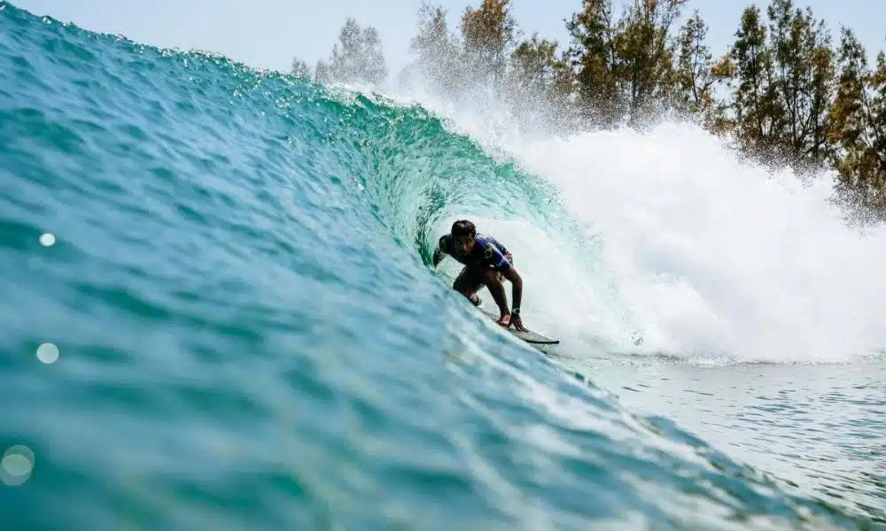 Assista ao vivo as finais em J-Bay do circuito mundial de surfe (Divulgação)
