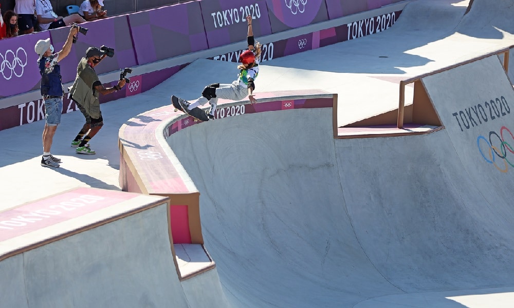 Dora Varella e Yndiara Asp aprovaram a pista do skate park dos Jogos Olímpicos de Tóquio 2020