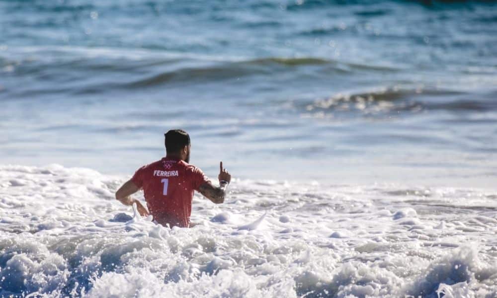 Ítalo Ferreira e Gabriel Medina Surfe brasileiros wsl finals taiti surfe