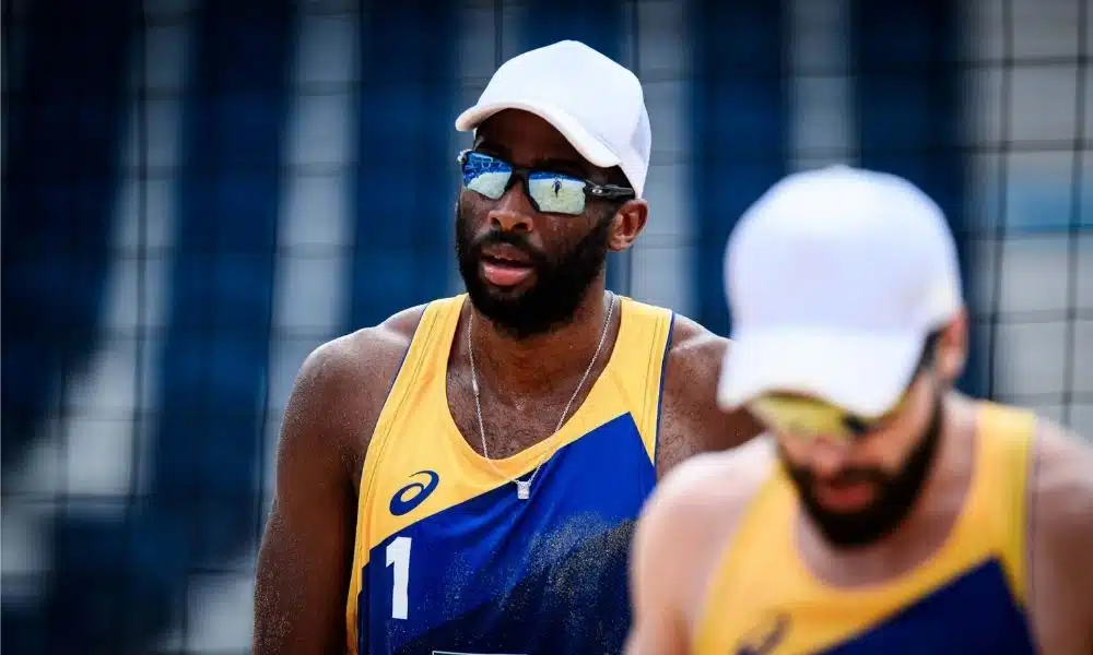 EVANDRO E BRUNO SCHMIDT ELIMINADOS VÔLEI DE PRAIA JOGOS OLÍMPICOS TÓQUIO 2020