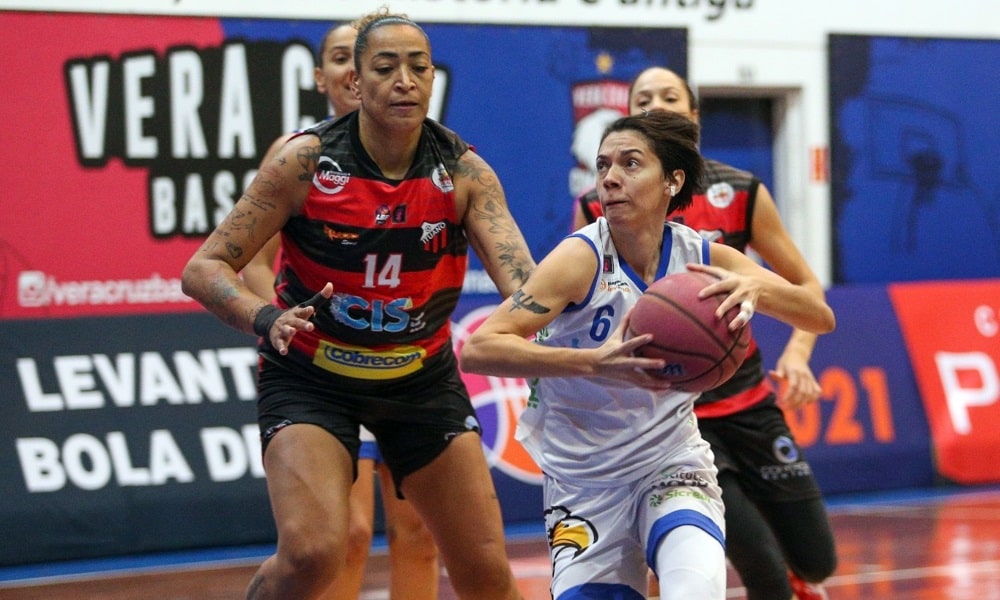 Ituano bate Vera Cruz em Campinas e larga na frente na semifinal da LBF 2021
