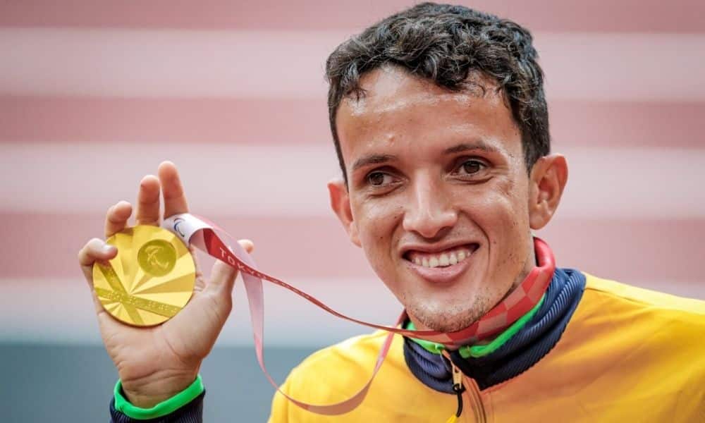 YELTSIN JACQUES MEDALHA DE OURO 5000 T11
