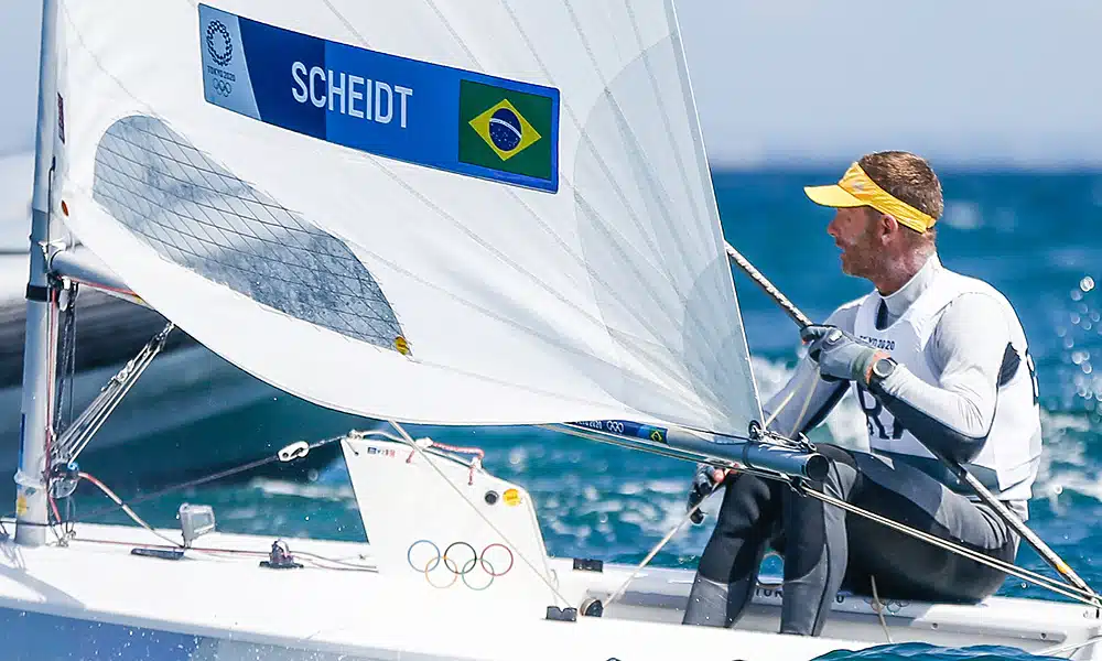 Robert Scheidt vela Jogos Olímpicos laser Tóquio-2020 medal race medalha