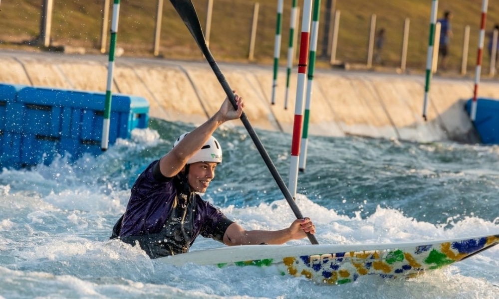 Ana Sátila e Mathieu Desnos avançam na Copa do Mundo de canoagem slalom