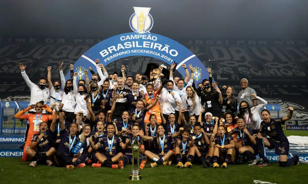 Brasileirão Feminino quebra mais recordes e atesta novo cenário do futebol feminino