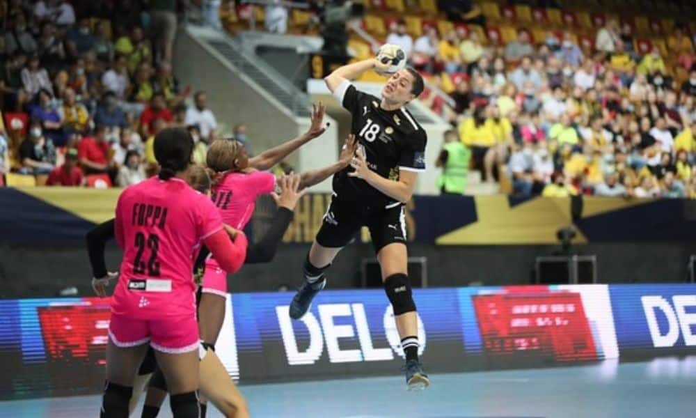 Duda Amorim Rostov Champions League de Handebol feminino