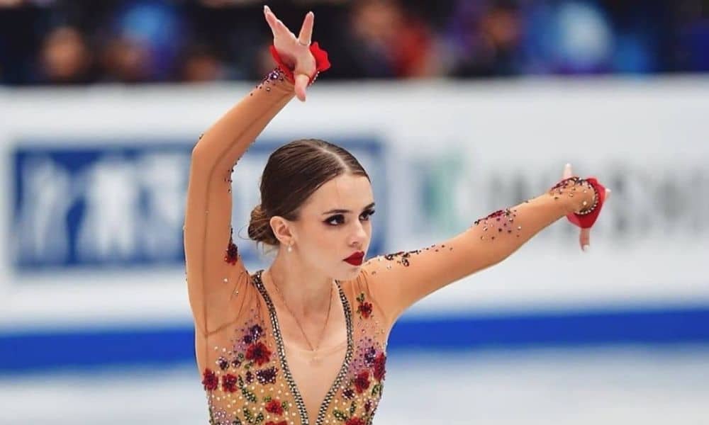 isadora williams patinação artística Troféu Nebelhorn
