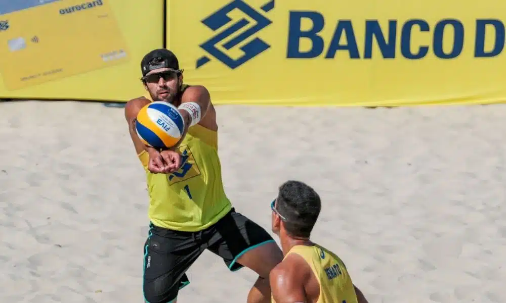 Vitor Felipe/Renato sao os atuais medalhistas de bronze da competição, mas nao conseguiram avançar no Challenge de Espinho do circuito mundial (Créditos: Ana Patrícia/Inovafoto/CBV)