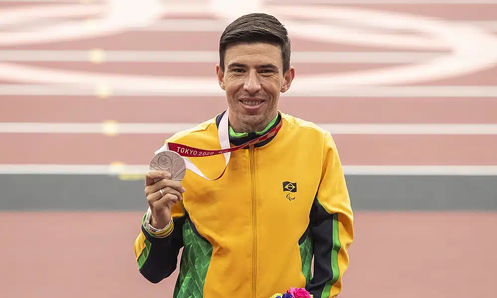 Alex Pires maratona jogos paralímpicos prata