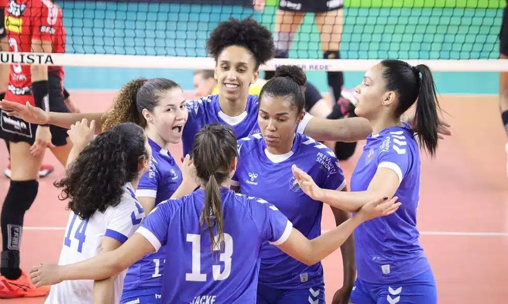 Sesi Bauru Barueri Paulista de vôlei feminino