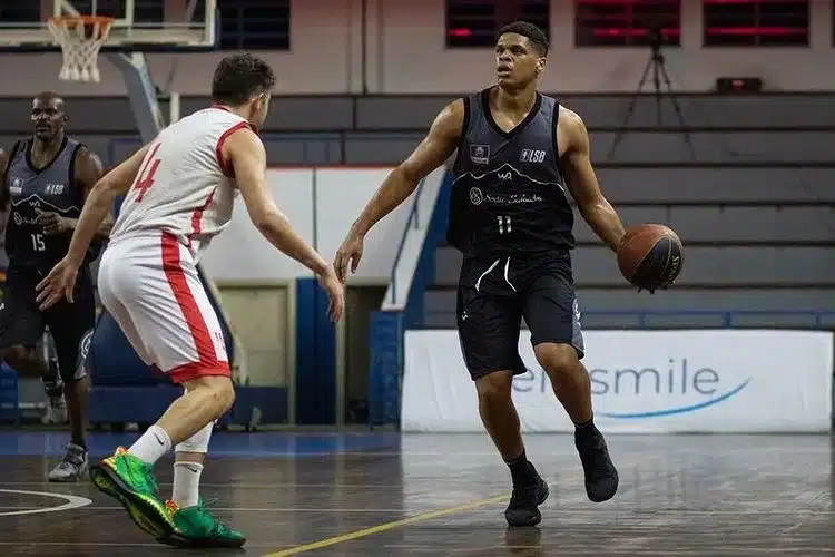 Carioca de basquete Taça Guanabara