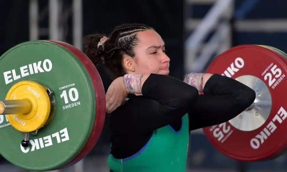 Beatriz Martinho é bronze no Pan-Americano de levantamento de peso