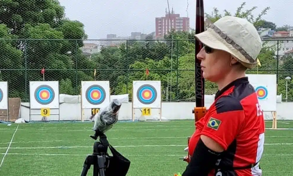 Fabíola Dergovics campeã brasileiro de tiro com arco paralímpico vaga mundial