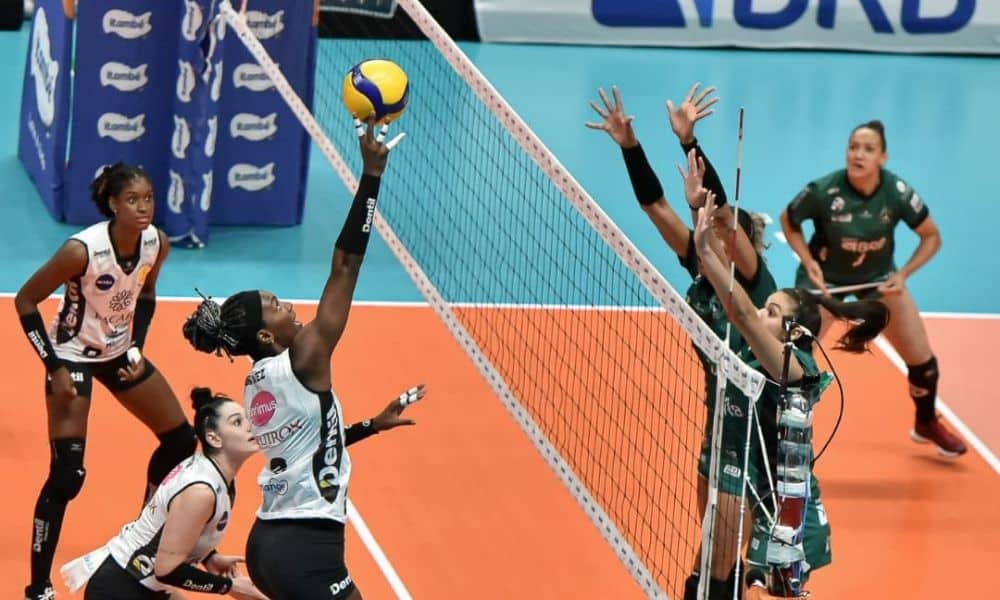 Praia Clube Brasília mineiro vôlei feminino