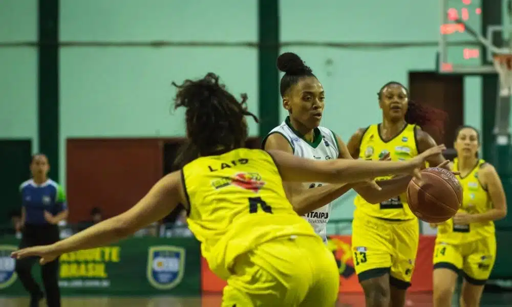 Foz x Maringá Brasileiro de basquete feminino