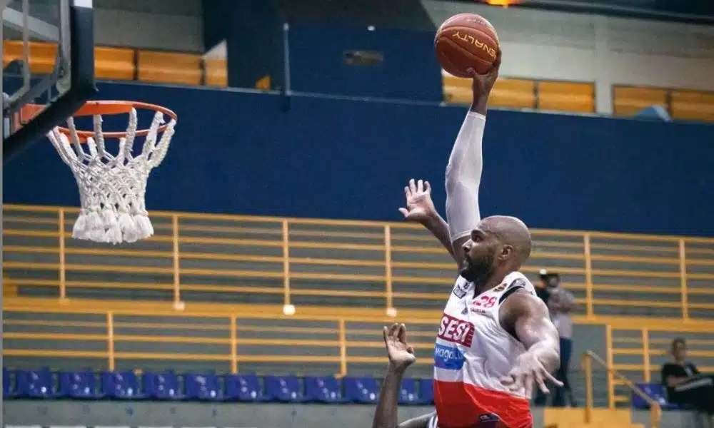 Lucas Mariano Franca x Bauru Campeonato Paulista de basquete masculino