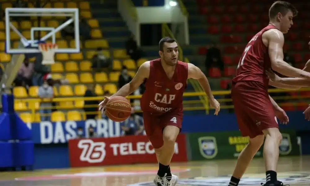 Pato e Paulistano duelam no NBB
