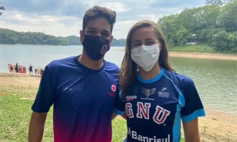Viviane Jungblut e Bruce Hanson vencem os 5km do Brasileiro de maratonas aquáticas