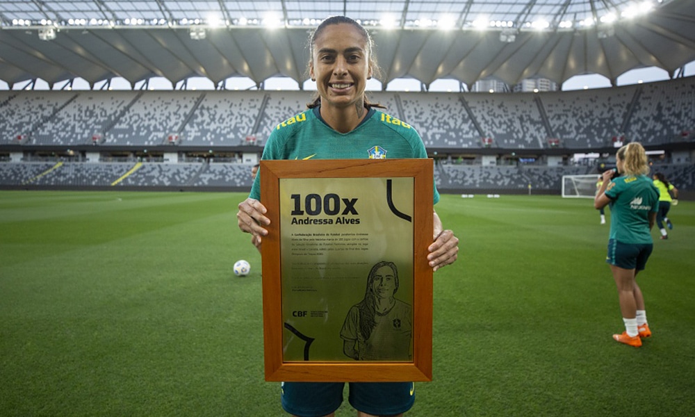 Andressa Alves 100 jogos seleção feminina futebol futebol feminino