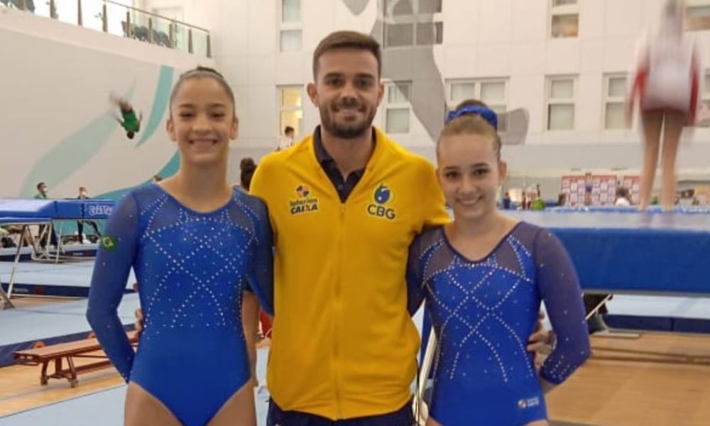 Clara Vasconcelos e Malu Sales e Arthur Antunes foram à final do Mundial Age Grup de ginástica de trampolim
