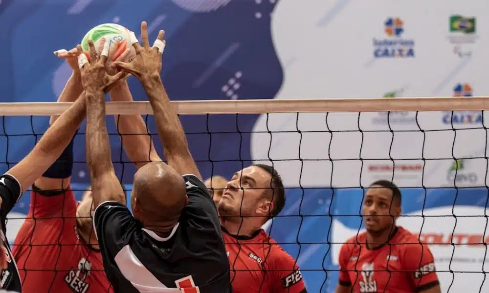 Brasileiro de vôlei sentado masculino acontece no CT Paralímpico