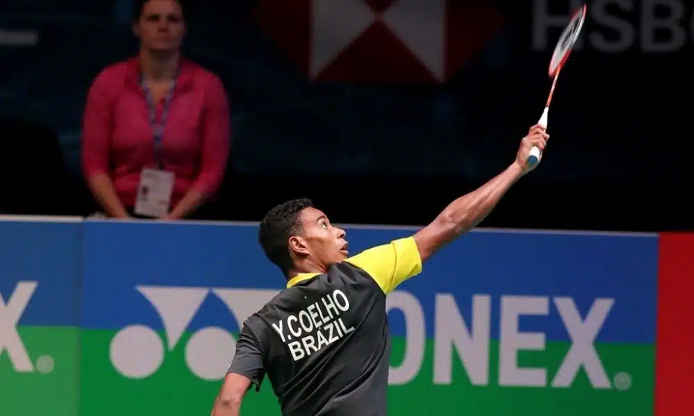 Ygor Coelho perde para japonês na estreia pelo Hylo Open badminton, na Alemanha