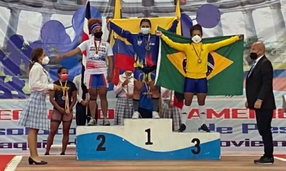 Letícia Morais pan-americano de levantamento de peso